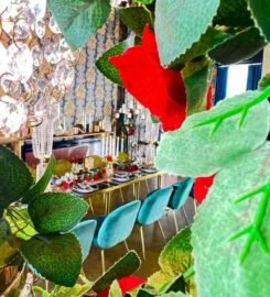 Tho Tho Bar & Restaurant