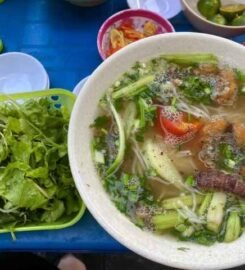 Bánh Đa Cua Hải Phòng