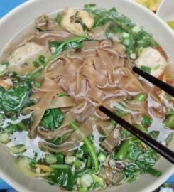 Bánh Đa Cua Hải Phòng