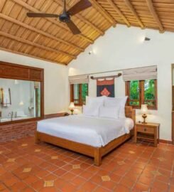 Emeralda Resort Tam Coc