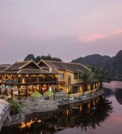 Emeralda Resort Tam Coc