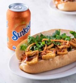 HM Café at The Mag-Pie Shop