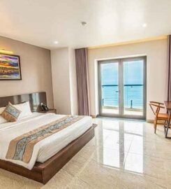 Khách sạn HTH Ruby Sầm Sơn