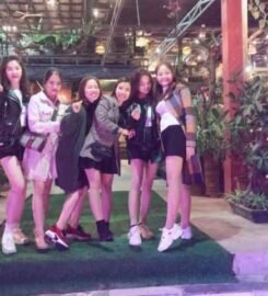 Nhà Hàng Mái Lá Làng Chài