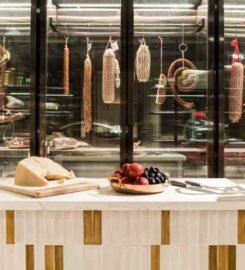 Sandals – The Market Phu Quoc