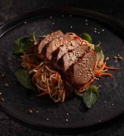 Madame Lyn Restaurant