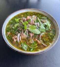 PHỞ THỐ ĐÁ 8X