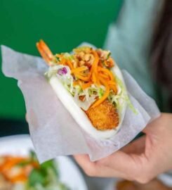 Pho Vrolls Vietnamese & Thai Restaurant