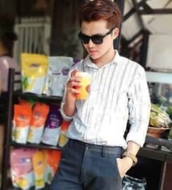 The Tea Room By Dao Heuang