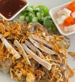 มาดามแหนมเนือง สาขา2 สะพานข้ามแม่น้ำแคว