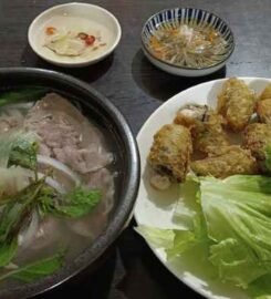 秋香越南風味餐