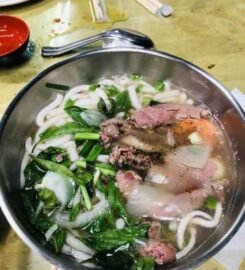 雪良越南小吃店