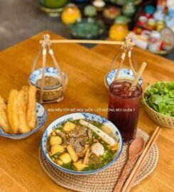 Bún Riêu Tóp Mỡ Mọc Giòn Cô Hương Béo