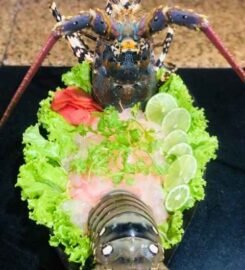 An Việt Thôn Restaurant