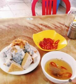 Bánh cuốn Bà Xuân