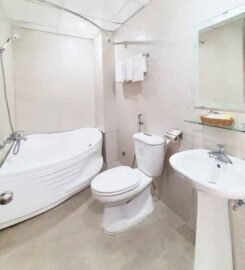 Canary Hotel Hue – Khách sạn Hoàng Yến