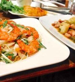 Konnichiwa Vietnam Restaurant & Mart