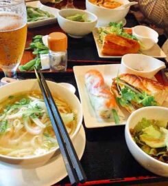 Konnichiwa Vietnam Restaurant & Mart